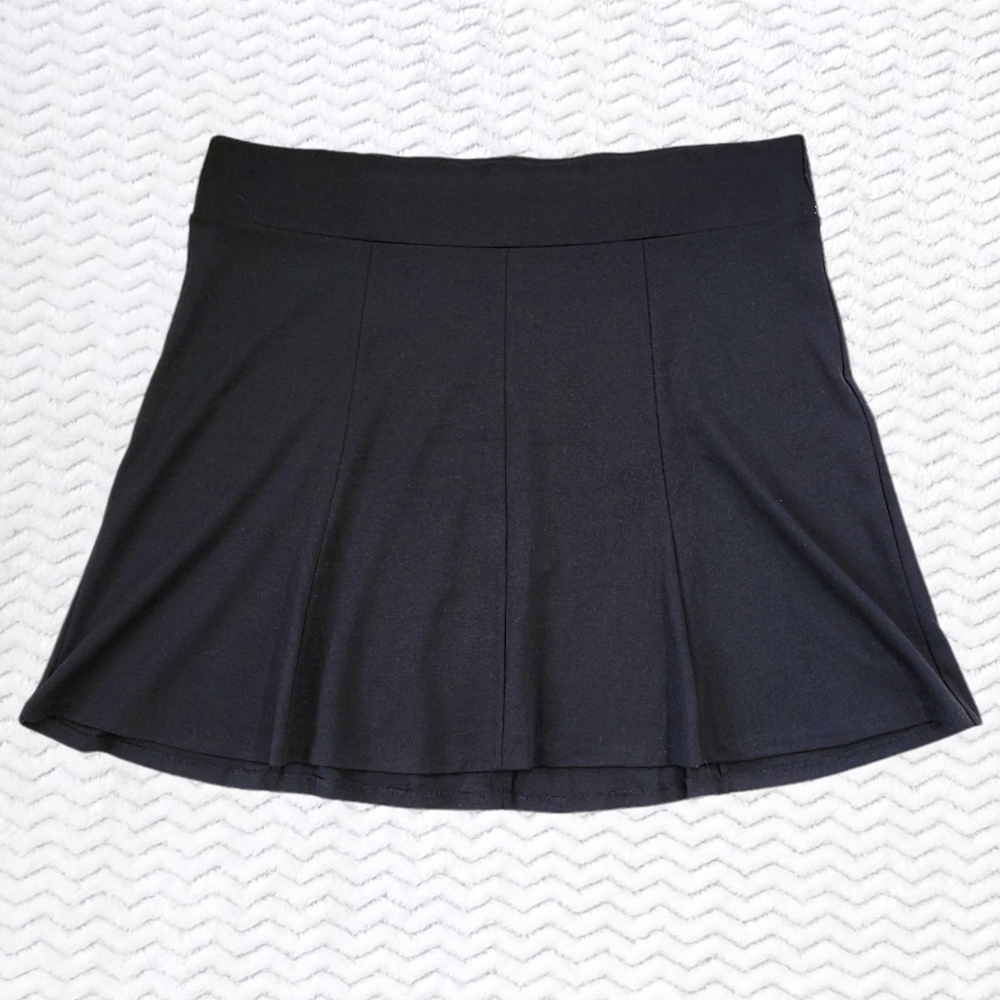 NWOT Maurices Panel Skater/Circle Skirt - Black Ponte - 2